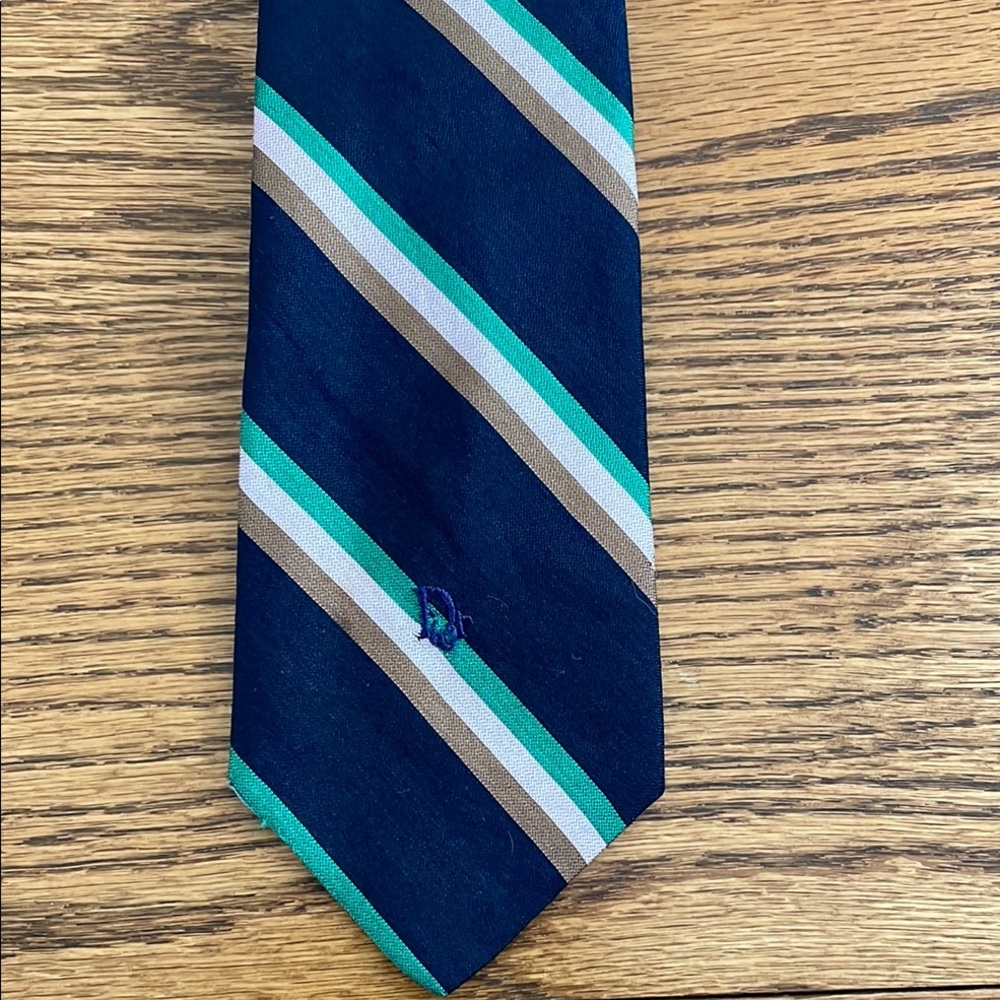 Vintage Christian Dior,100% silk tie.